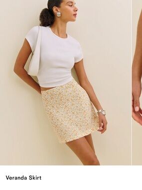 Veranda linen skirt reformation sold out online size 6 NWT